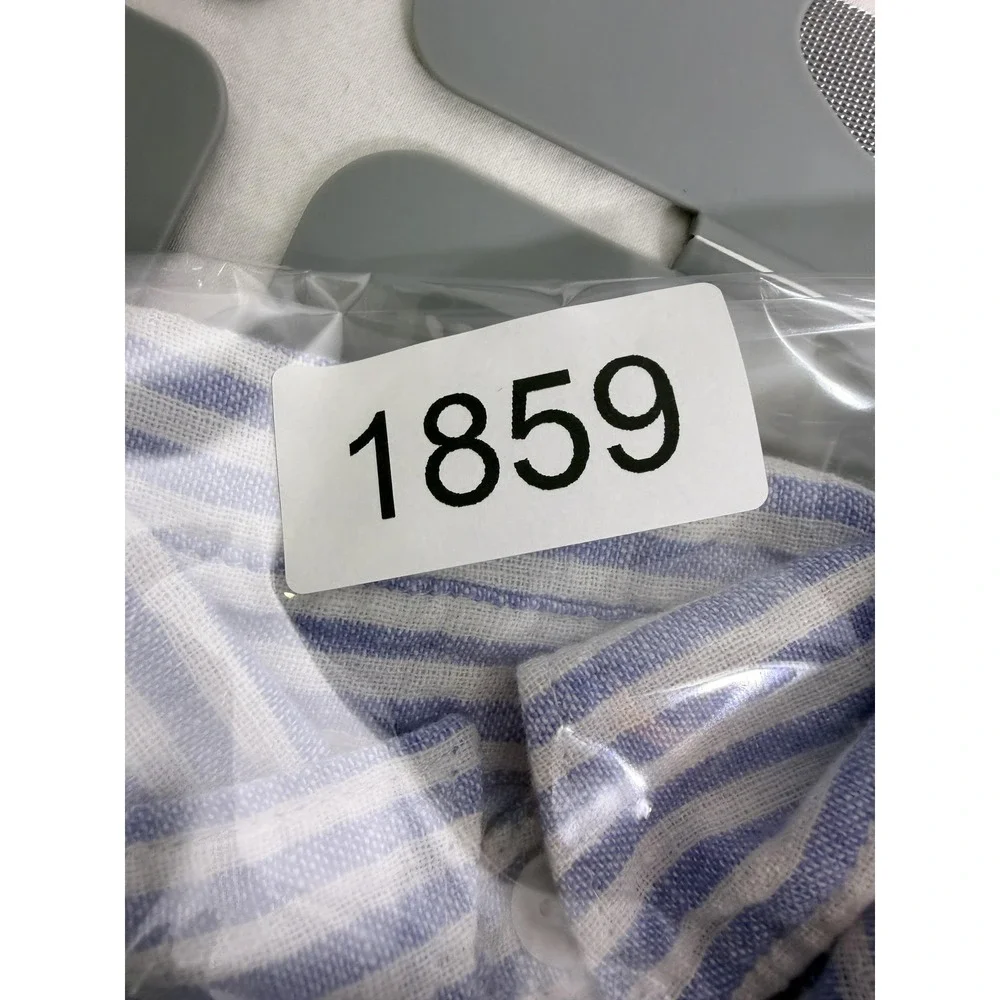 Nicole Miller New‎ York Shirt Womens Small Blue White Stripe Linen Button Top - Picture 8 of 8